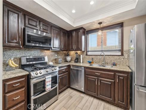 6021  Ivory   Circle, Huntington Beach, CA