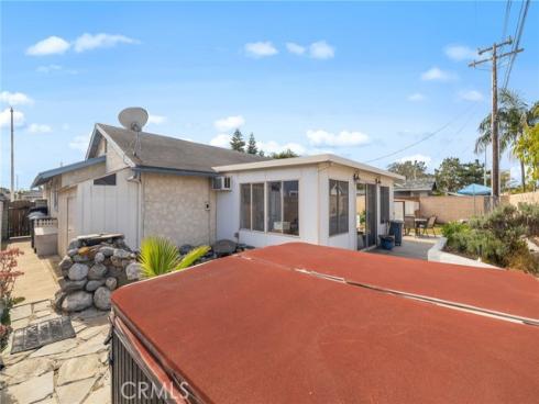 6021  Ivory   Circle, Huntington Beach, CA