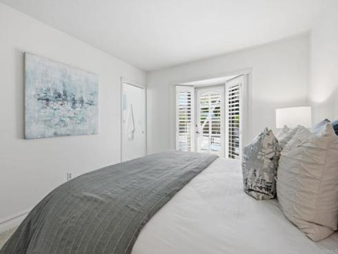 17821  Quintana   Lane, Huntington Beach, CA