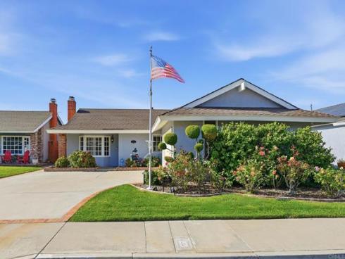 17821  Quintana   Lane, Huntington Beach, CA