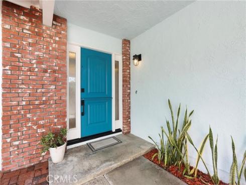 5642  Brighton   Drive, Huntington Beach, CA