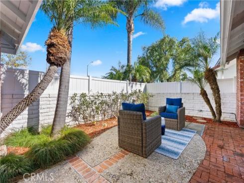 5642  Brighton   Drive, Huntington Beach, CA