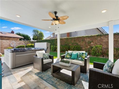 5642  Brighton   Drive, Huntington Beach, CA