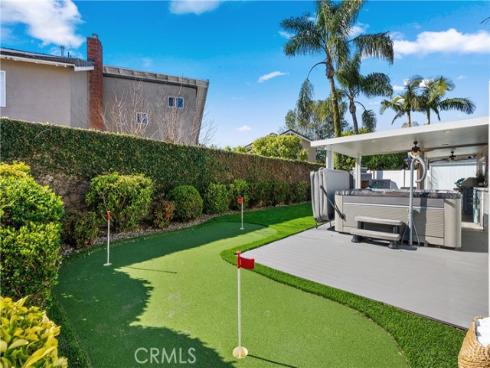 5642  Brighton   Drive, Huntington Beach, CA