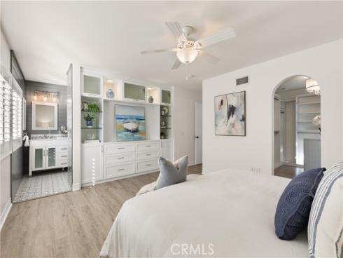 5642  Brighton   Drive, Huntington Beach, CA