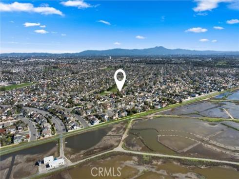 5642  Brighton   Drive, Huntington Beach, CA