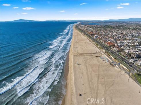 5642  Brighton   Drive, Huntington Beach, CA