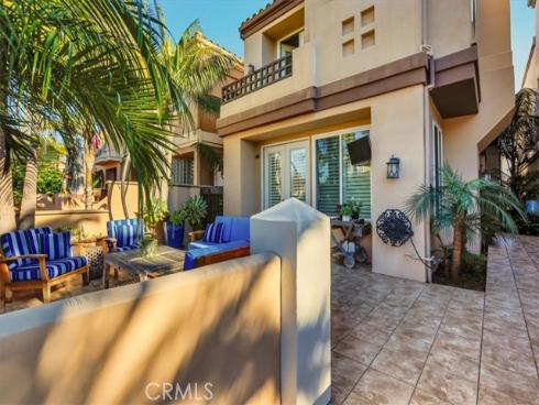 622  22nd  , Huntington Beach, CA