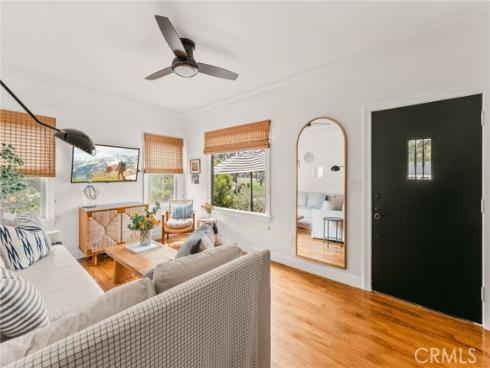 816  11th  , Huntington Beach, CA