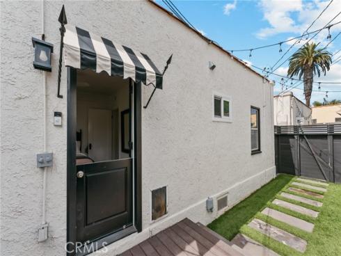 816  11th  , Huntington Beach, CA