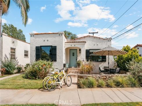 816  11th  , Huntington Beach, CA