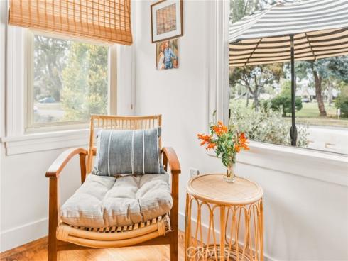 816  11th  , Huntington Beach, CA