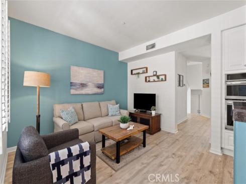 19271 Surfwave Drive , Huntington Beach, CA