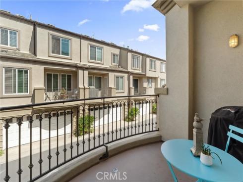 19271 Surfwave Drive , Huntington Beach, CA