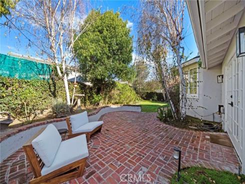 9801  Mammoth   Drive, Huntington Beach, CA