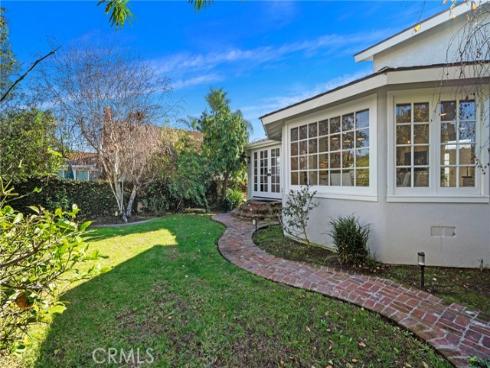 9801  Mammoth   Drive, Huntington Beach, CA