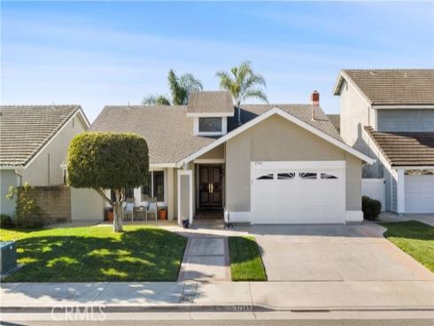 17541  Beckwall  , Huntington Beach, CA