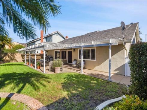 17541  Beckwall  , Huntington Beach, CA