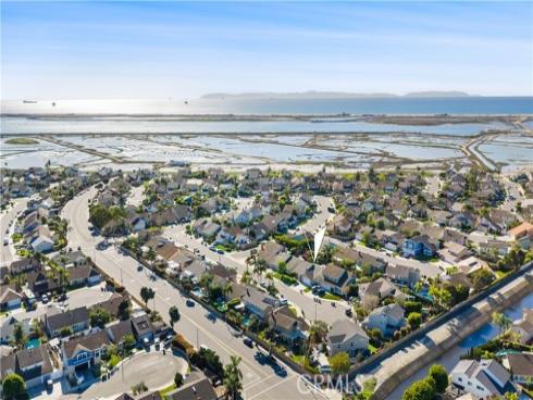 17541  Beckwall  , Huntington Beach, CA