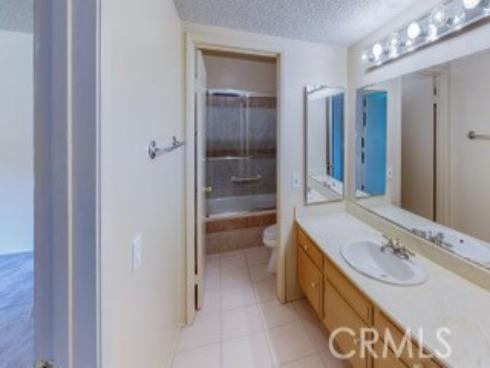 6600  Warner  , Huntington Beach, CA