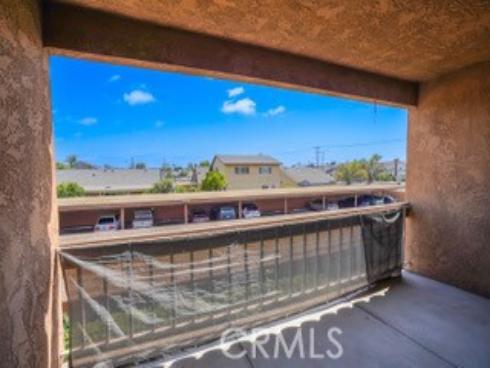 6600  Warner  , Huntington Beach, CA