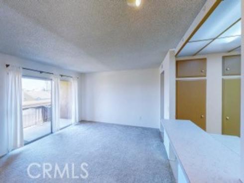 6600  Warner  , Huntington Beach, CA