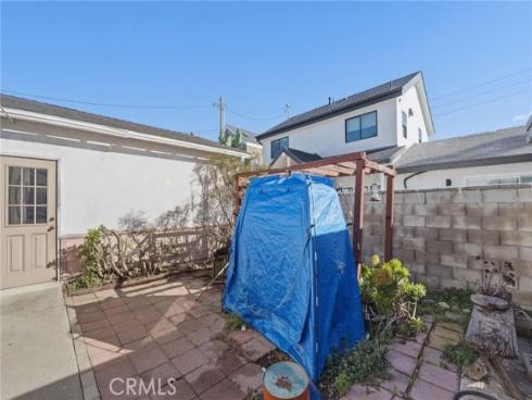 110  Alabama   Street, Huntington Beach, CA