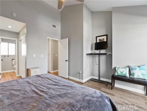 16611  Sell  24 , Huntington Beach, CA