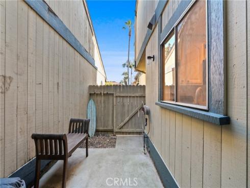 16611  Sell  24 , Huntington Beach, CA