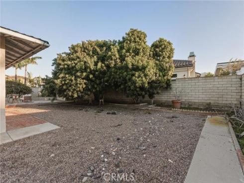 3922  Kitten   Circle, Huntington Beach, CA