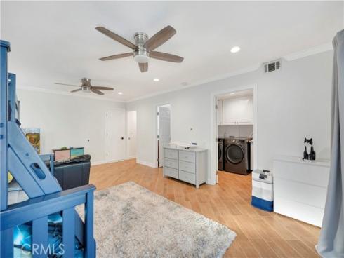 17252  Breda   Lane, Huntington Beach, CA