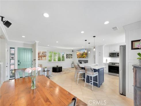 17252  Breda   Lane, Huntington Beach, CA