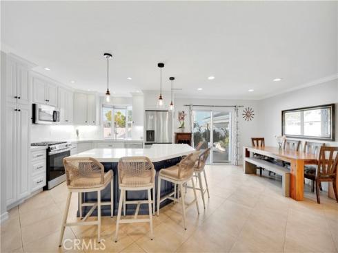 17252  Breda   Lane, Huntington Beach, CA