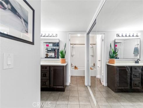 6600 Warner 15 , Huntington Beach, CA