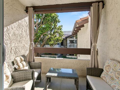 21372  Brookhurst  226 , Huntington Beach, CA