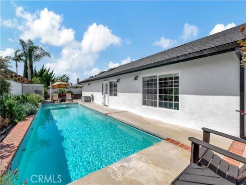 9172 Carrolltown Drive, Huntington Beach, CA