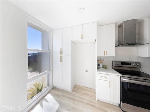 4001  Warner  , Huntington Beach, CA