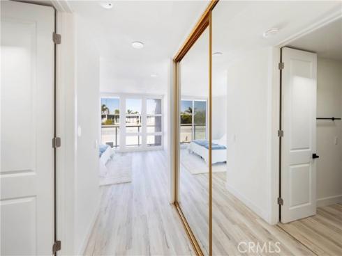 4001  Warner  , Huntington Beach, CA