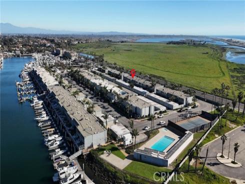 4001  Warner  , Huntington Beach, CA