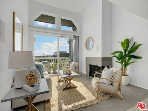 20371  Bluffside  B410  Circle, Huntington Beach, CA