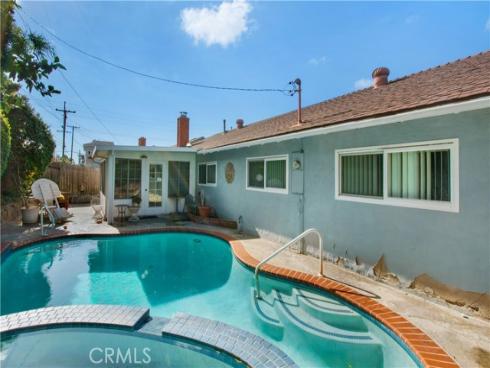 19922  Gloucester  , Huntington Beach, CA