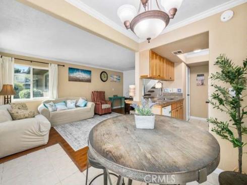 16673 Arbor , Huntington Beach, CA