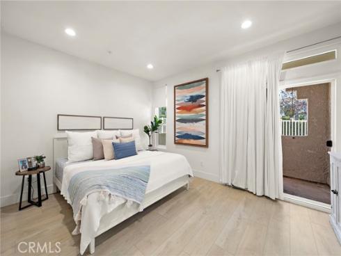 4561  Warner  101  Avenue, Huntington Beach, CA