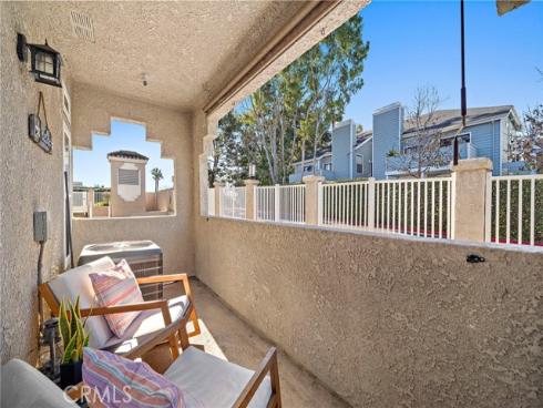 4561  Warner  101  Avenue, Huntington Beach, CA