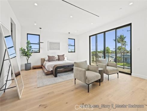 9541 Pollack Drive, Huntington Beach, CA