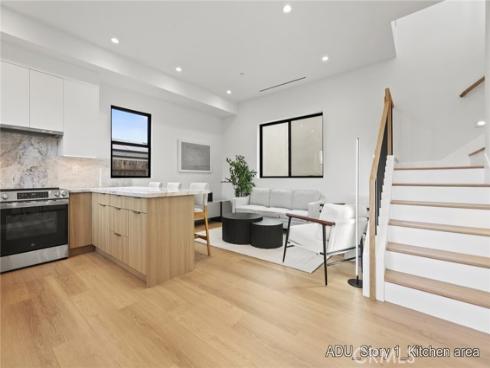 9541 Pollack Drive, Huntington Beach, CA