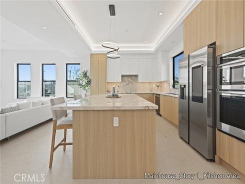 9541 Pollack Drive, Huntington Beach, CA