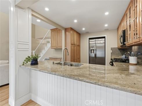 7906  Seawall  , Huntington Beach, CA