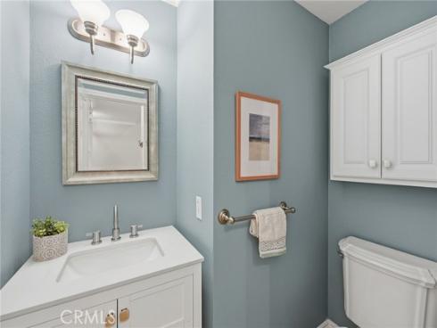 7906  Seawall  , Huntington Beach, CA