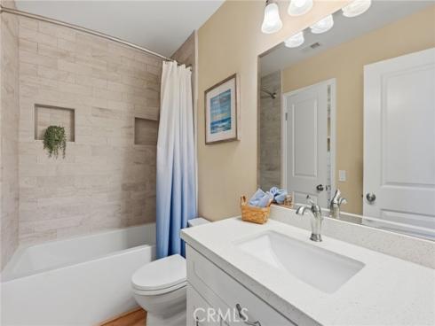 7906  Seawall  , Huntington Beach, CA